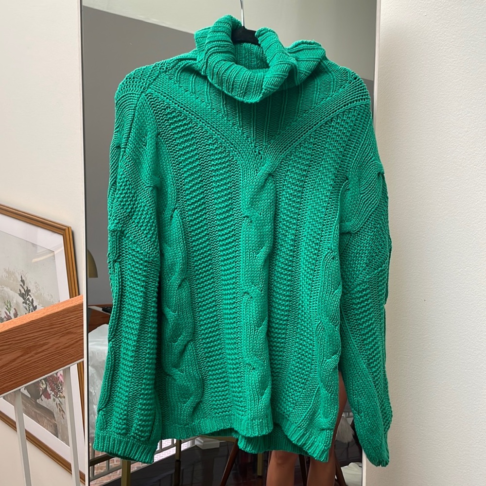 Oversized Green Cable-knit Sweater